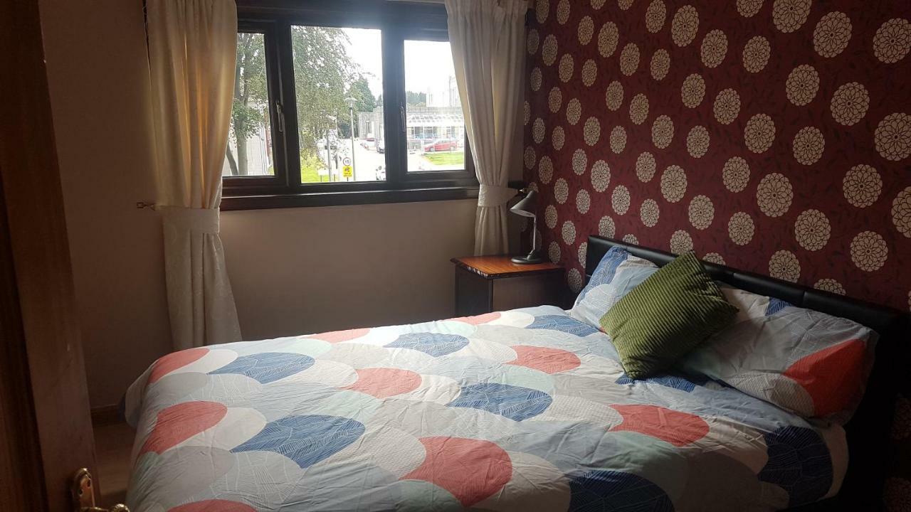 3 Bed Room House Aberdeen Exterior photo